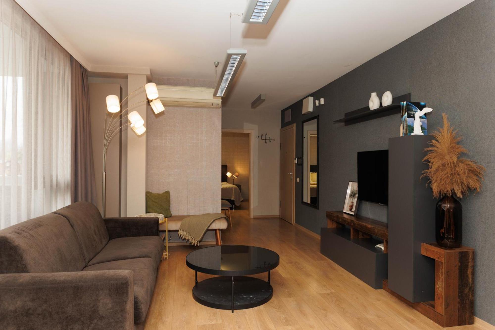 City Center Apartments With Parking Plovdiv Eksteriør billede